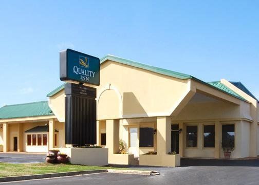 Motel 6 Opelika Al Exterior photo